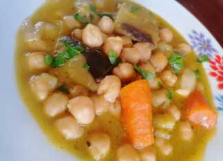 Ρεβύθια με Μελιτζάνα