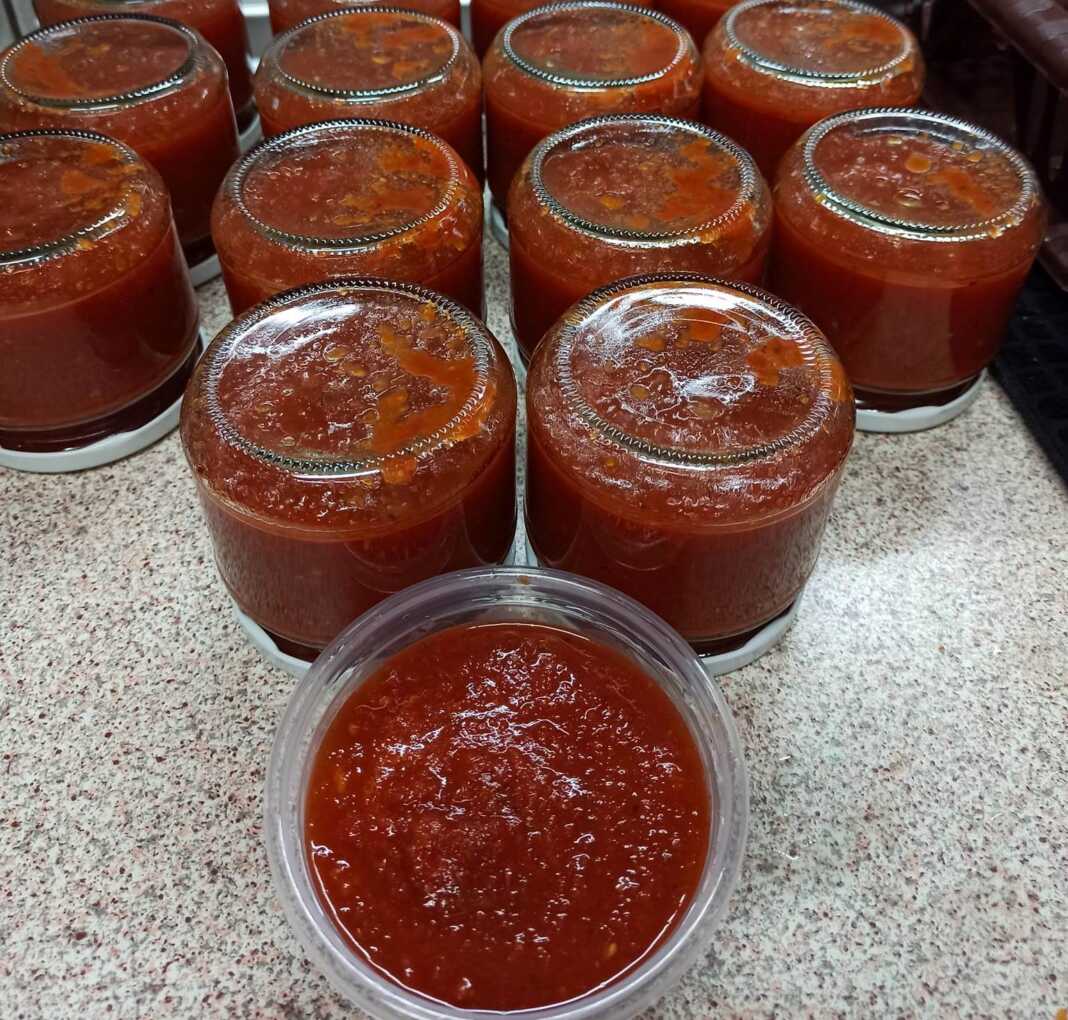 χειροποίητη σάλτσα ντομάτας