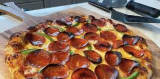Πίτσα Πεπερόνι