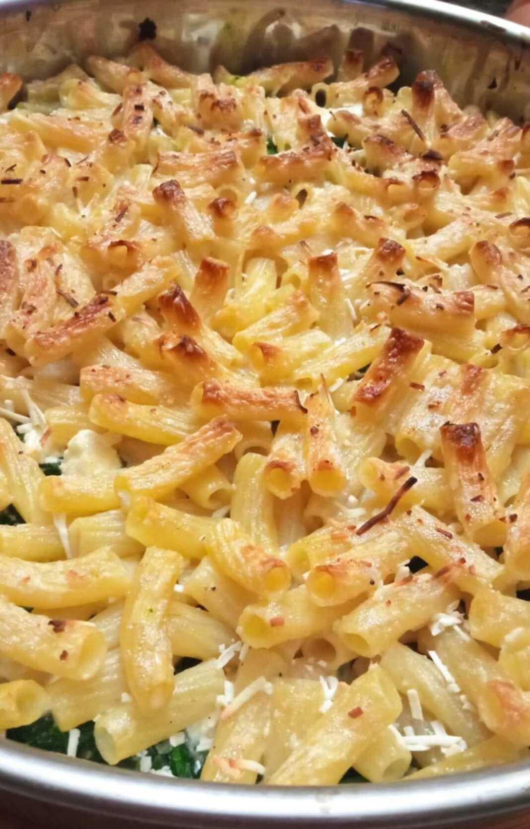 σουφλέ με ριγκατόνι και σπανάκι