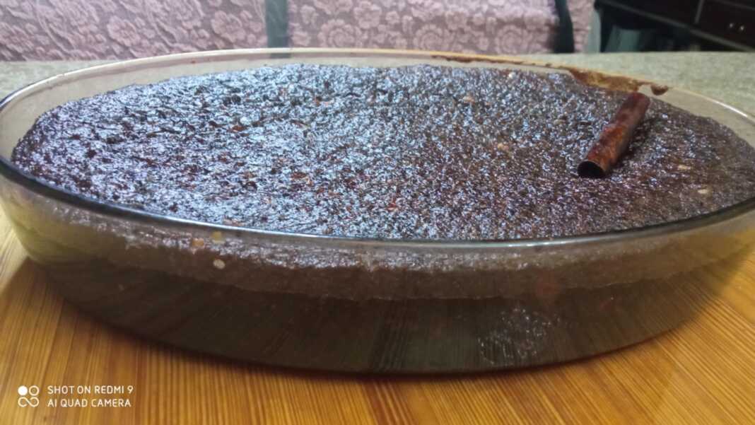 Καρυδόπιτα Κουπάτη Σιροπιαστή