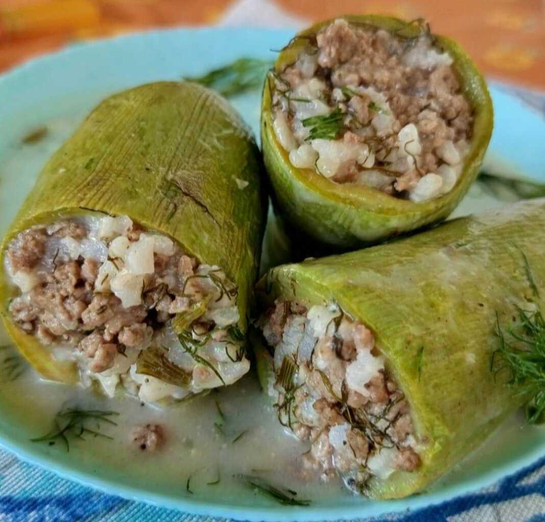 γεμιστά κολοκυθάκια