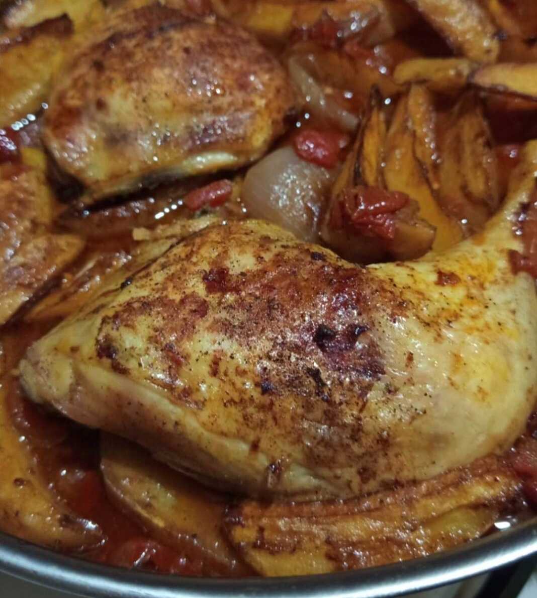 Κοτόπουλο με πατάτες στο φούρνο