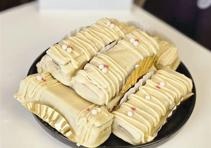 pastakia lefkis sokolatas παστάκια λευκής σοκολάτας