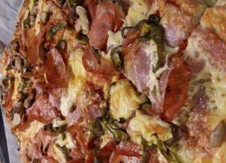 πίτσα σπιτική