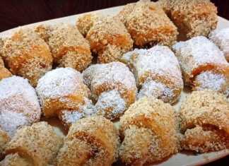 Μεθυσμένα νηστίσιμα ρολά με μαρμελάδα