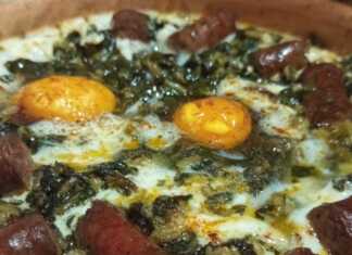 Σπανακόρυζο με Χωριάτικα Λουκάνικα