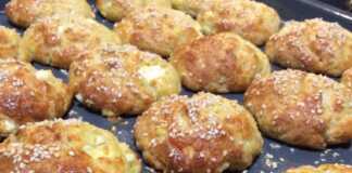 Γλυκό σαλάμι σοκολάτας με μπισκότα