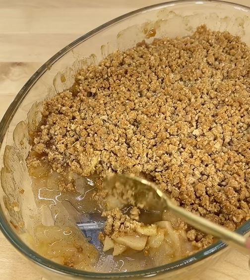 Τριφτή Μηλόπιτα