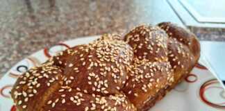 Τσουρέκι με ξύσμα λεμονιού