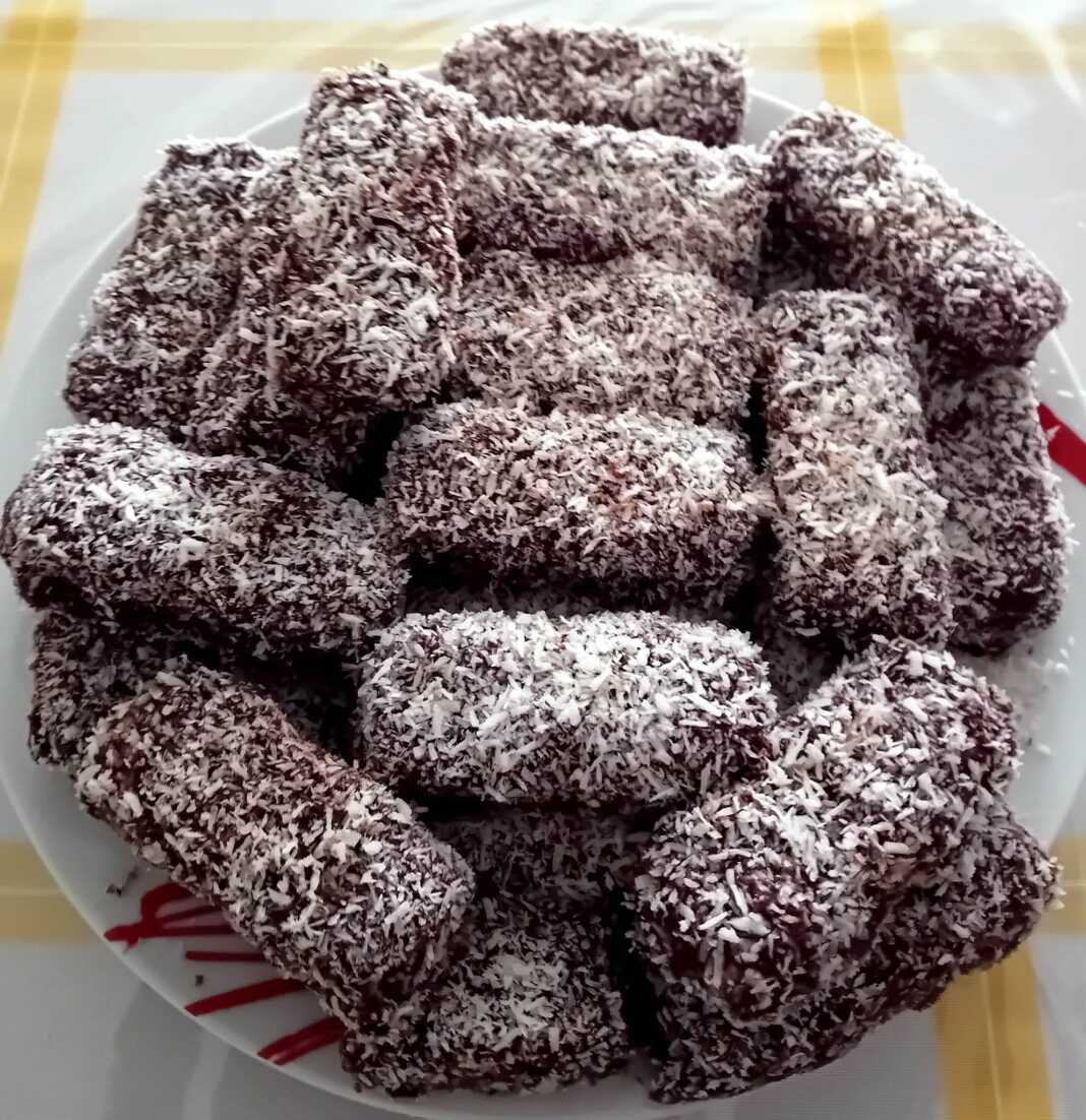 Μιραντοσοκολατοσαντουιτσάκια