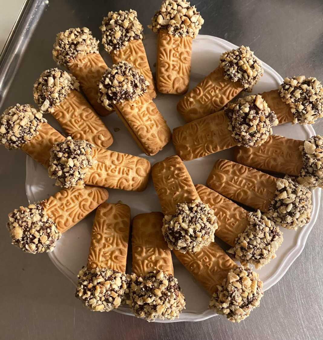 εύκολα "πτι φουρ"