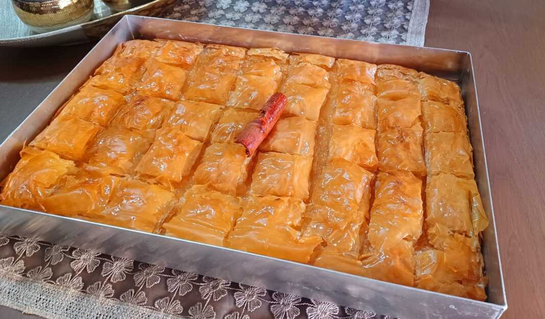 Γαλακτομπούρεκο με ρυζάλευρο