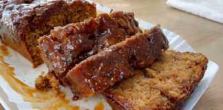 Υγρό κέικ μήλου