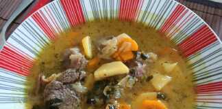 Βραστό μοσχάρι στη χύτρα με λαχανικά