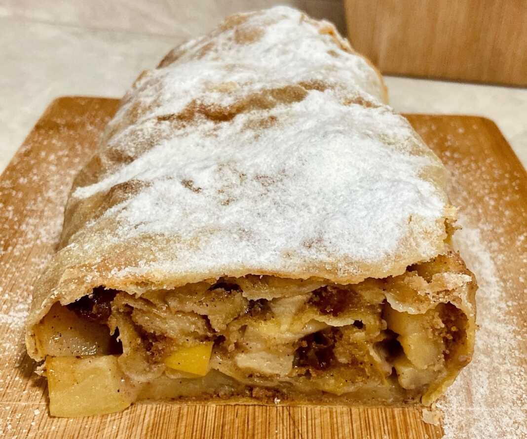 Στρούντελ Μήλου