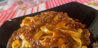 Παπαρδέλες με κιμά αγριογούρουνο και μανιτάρια