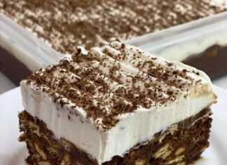 Σοκολατένια τούρτα κατσαρόλας με στρώση λευκής σαντιγί και τριμμένη κουβερτούρα σε γυάλινο σκεύος