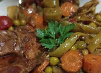 Χοιρινά μπριζολάκια με φασολάκια