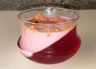 δίχρωμο ζελέ με γιαούρτι