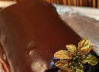 Κορμός με κρέμα σοκολάτας