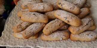 κουλουράκια με σοκολάτα και σταφίδες