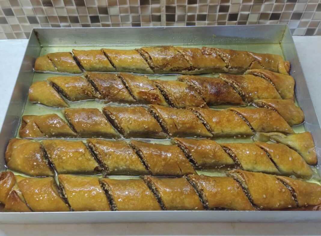 σουσαμόπιτα