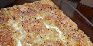 τυρόπιτα με φύλλο κρούστας