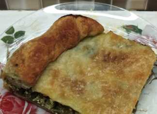 σπανακόπιτα με άγρια χόρτα