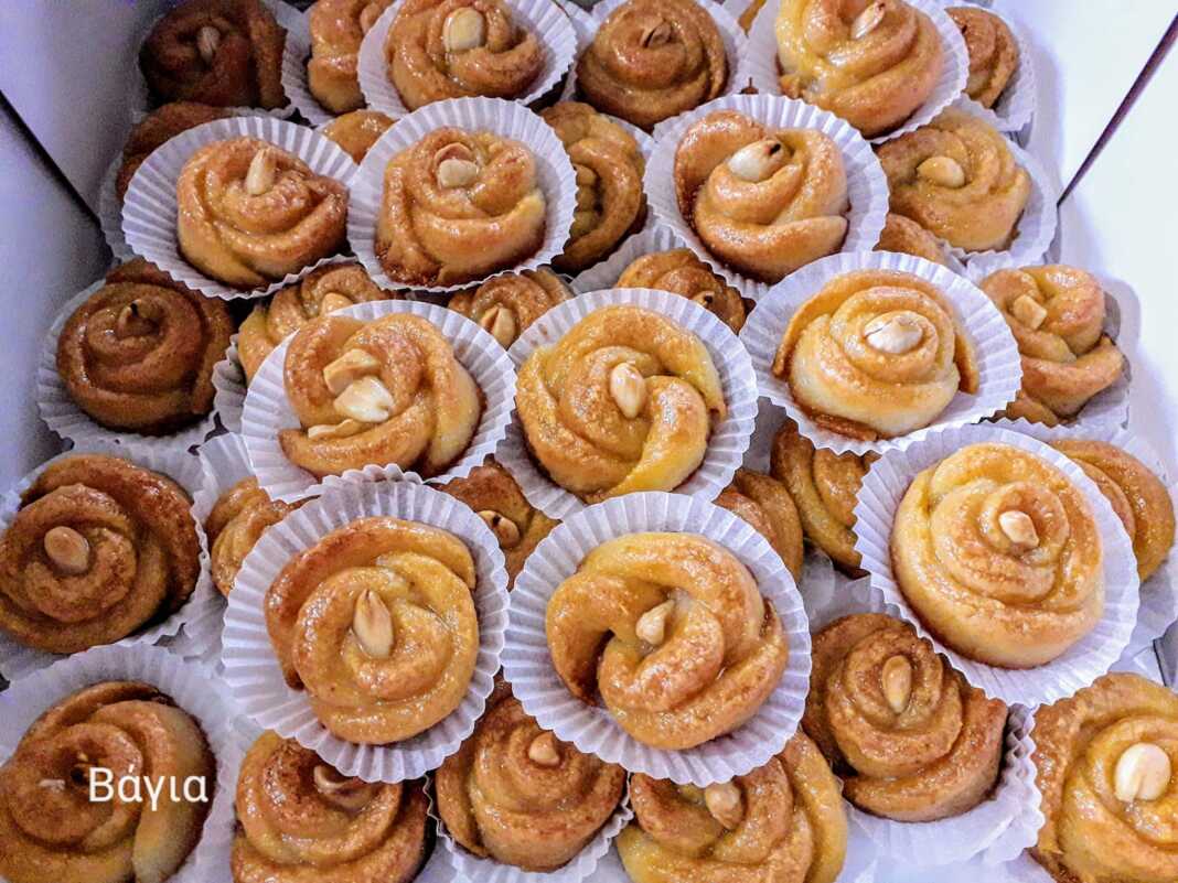 σιροπιαστά γλυκάκια