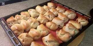 λουκανικοπιτάκια