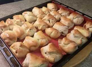 λουκανικοπιτάκια