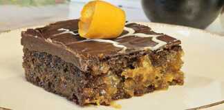 Πορτοκαλόπιτα με Σιρόπι απο Μελομακάρονα