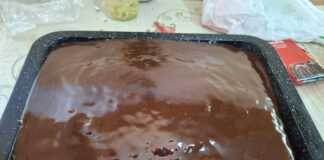 Κέικ με σοκολάτα και πραλίνα με καταΐφι