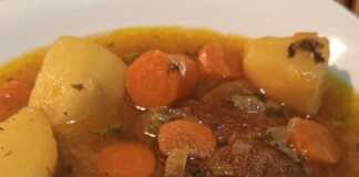 κρεατόσουπα με μοσχαράκι