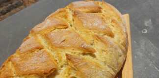 Ψωμί στη Γάστρα