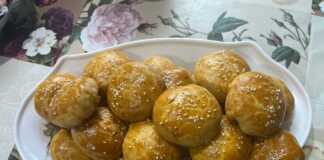 Κοτοπιτάκια με ζύμη γιαουρτιού κοτοπιτάκια