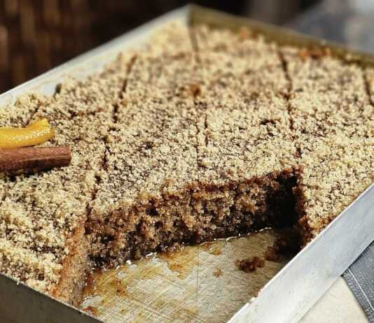 Καρυδόπιτα