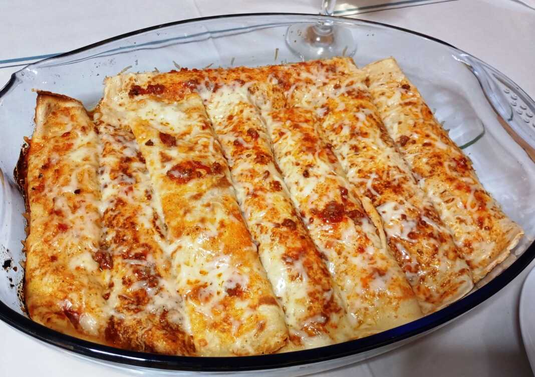 Κρέπες γεμιστές με κιμά