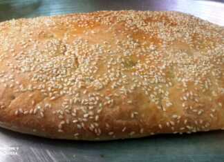 Λαγάνα με τον Πασπαρτού Χυλό