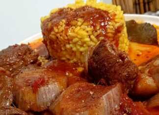 μοσχάρι κοκκινιστό με μελιτζάνες