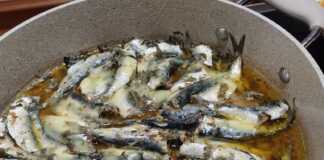 Σαρδέλες αχνιστές