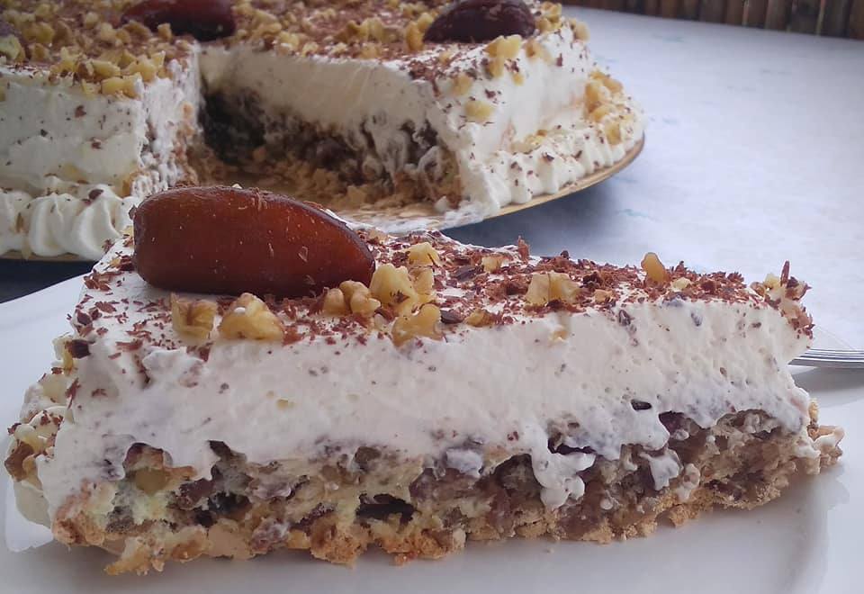 torta me xourmades Τούρτα με χουρμάδες