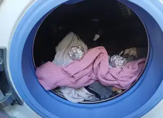 αλουμινόχαρτο στο πλυντήριο