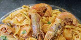 Γαριδομακαρονάδα