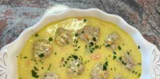 Γιουβαρλάκια με σάλτσα Γιουρτιού