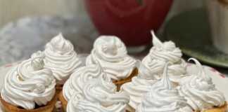 Καλαθάκια με κρέμα λεμονιού και σαντιγί