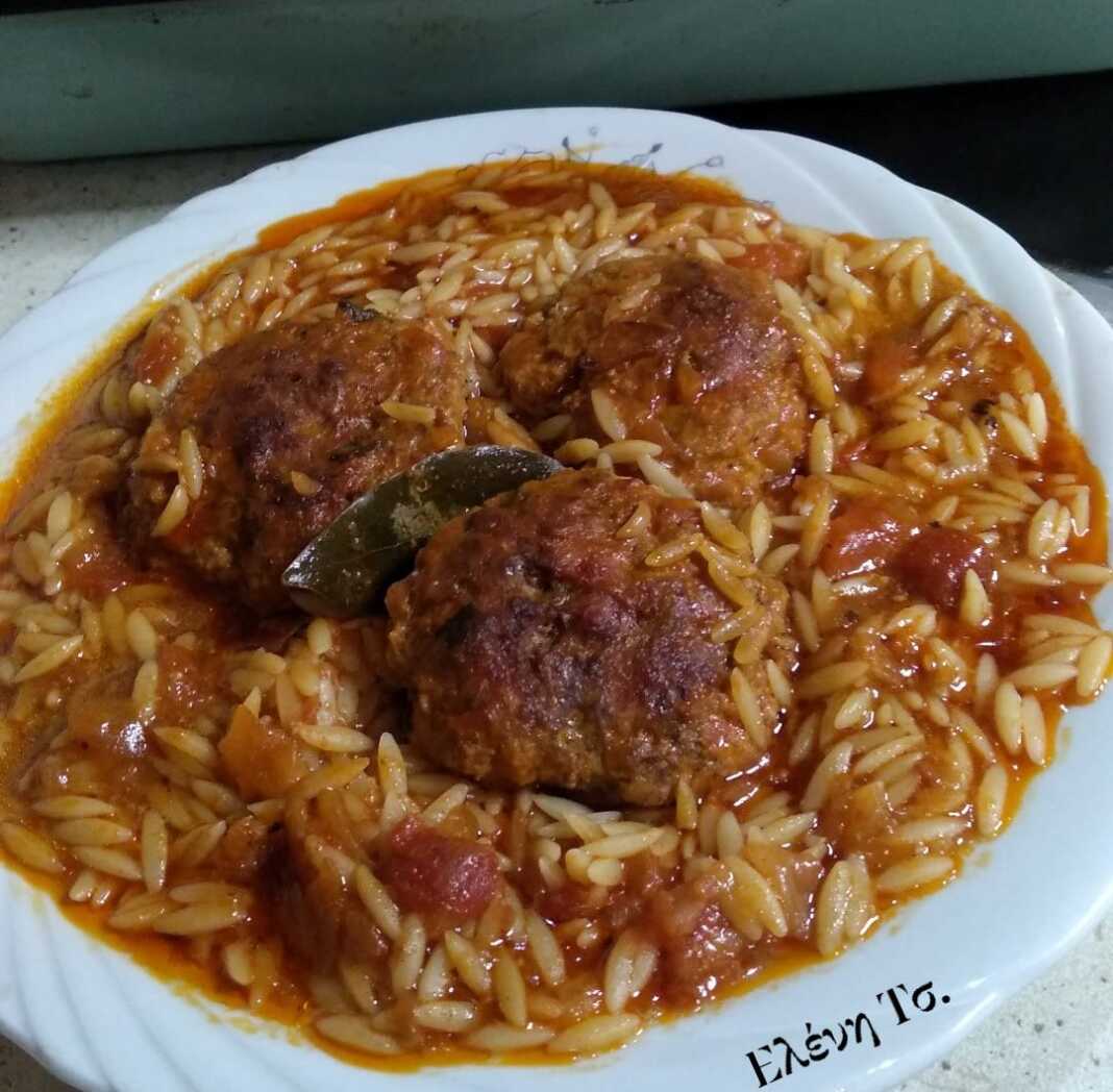 Κεφτεδάκια με κριθαράκι