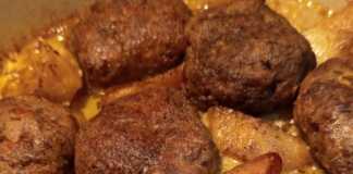 Κεφτέδες με πατάτες στο φούρνο