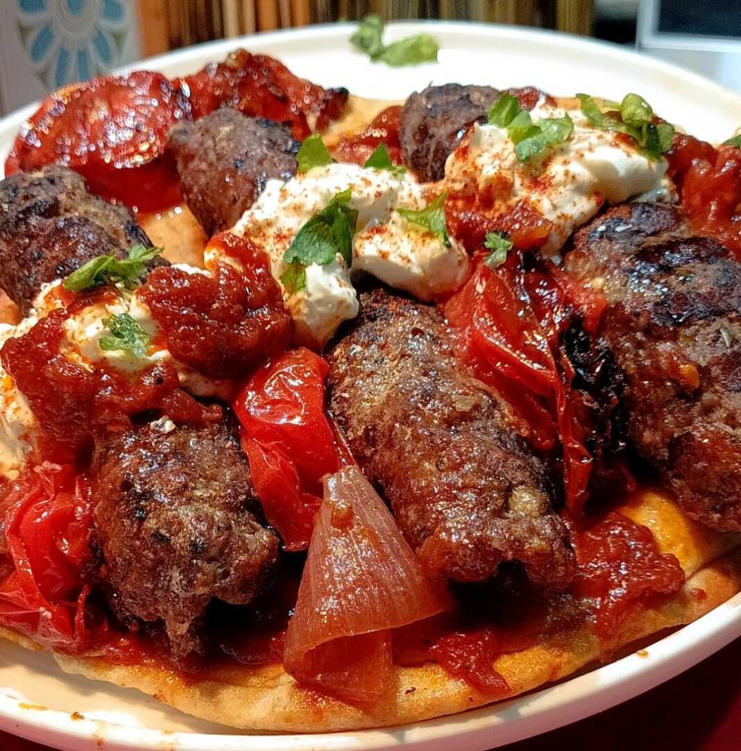 Κεμπάπ γιαουρτλού